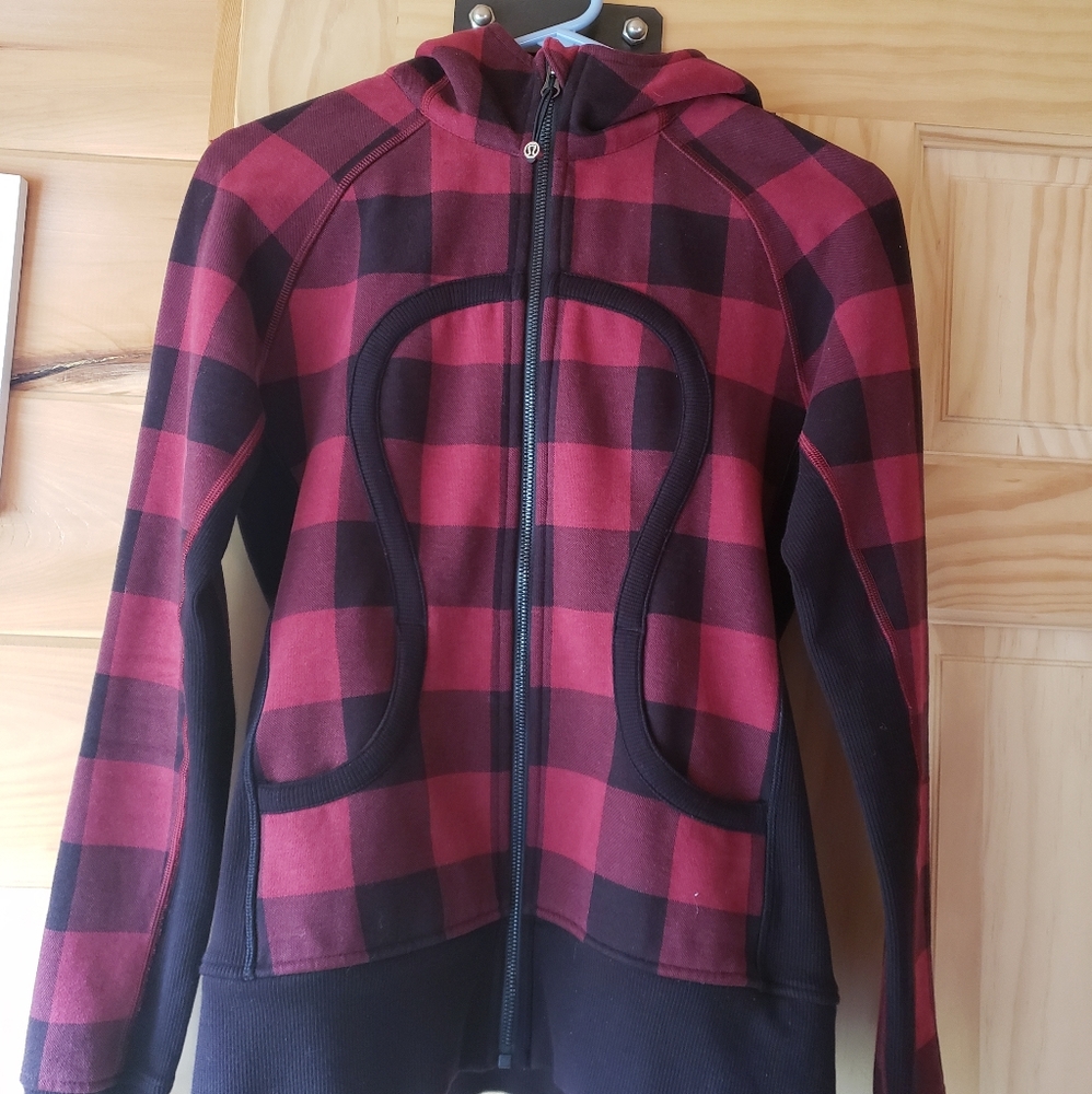 RARE Lululemon scuba hoodie